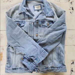 Light wash jean jacket